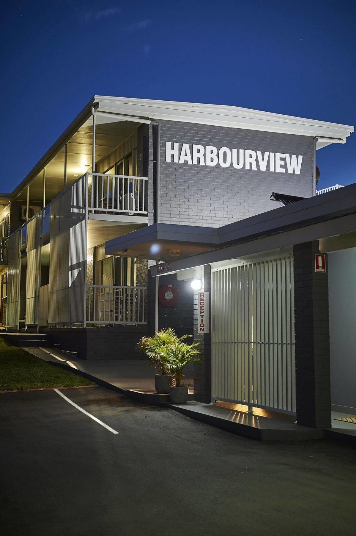 Harbourview Serviced Apartments อัลลาดัลลา ภายนอก รูปภาพ