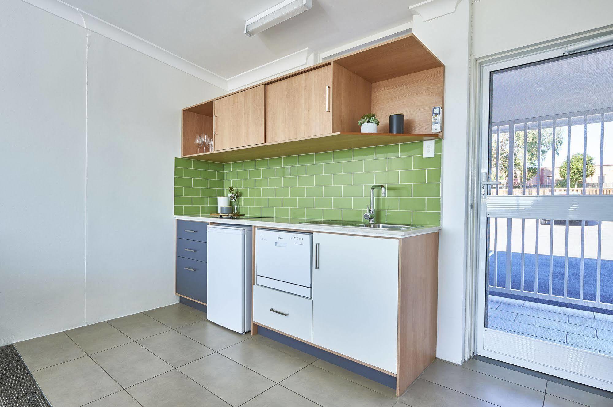 Harbourview Serviced Apartments อัลลาดัลลา ภายนอก รูปภาพ
